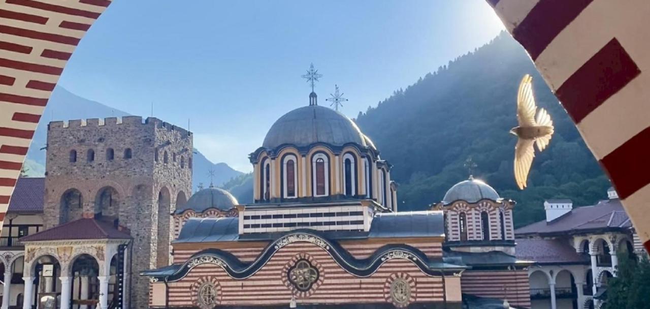 Pirin Place Апартаменти